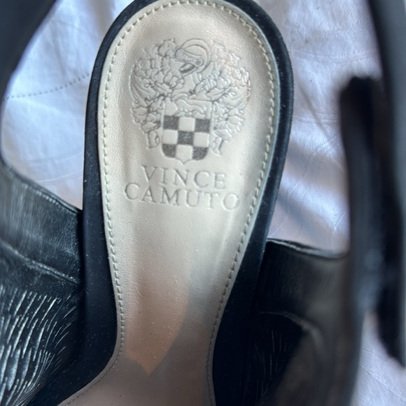 Vince Camuto block heel - Picture 4 of 5